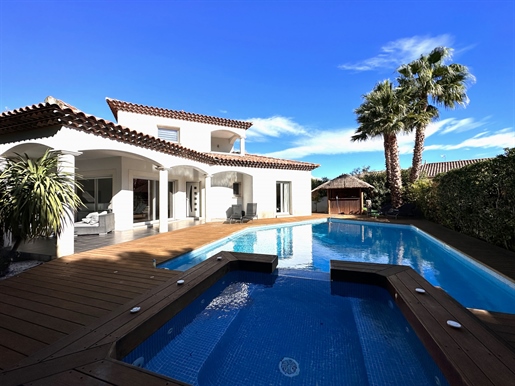 Balaruc les Bains, 5-room villa with swimming pool on 815m2 of land