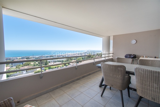 Sète, Mont Saint Clair south, 3-room apartment with panoramic sea view,