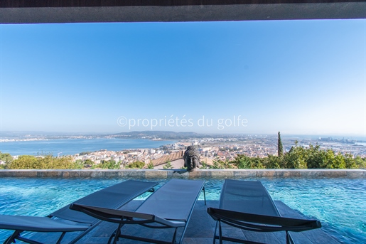 Sète, mont Saint Clair, villa contemporaine d'architecte avec vue panoramique sur la mer, la ville e