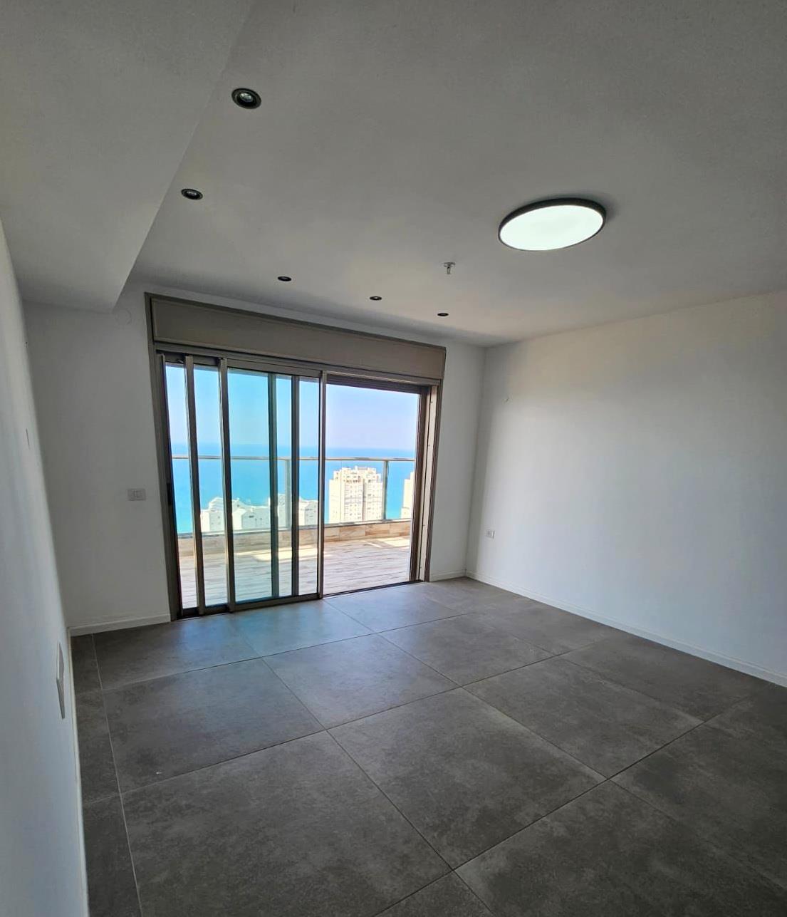 For sale, Mini Penthouse at 56 Harav Kook Street