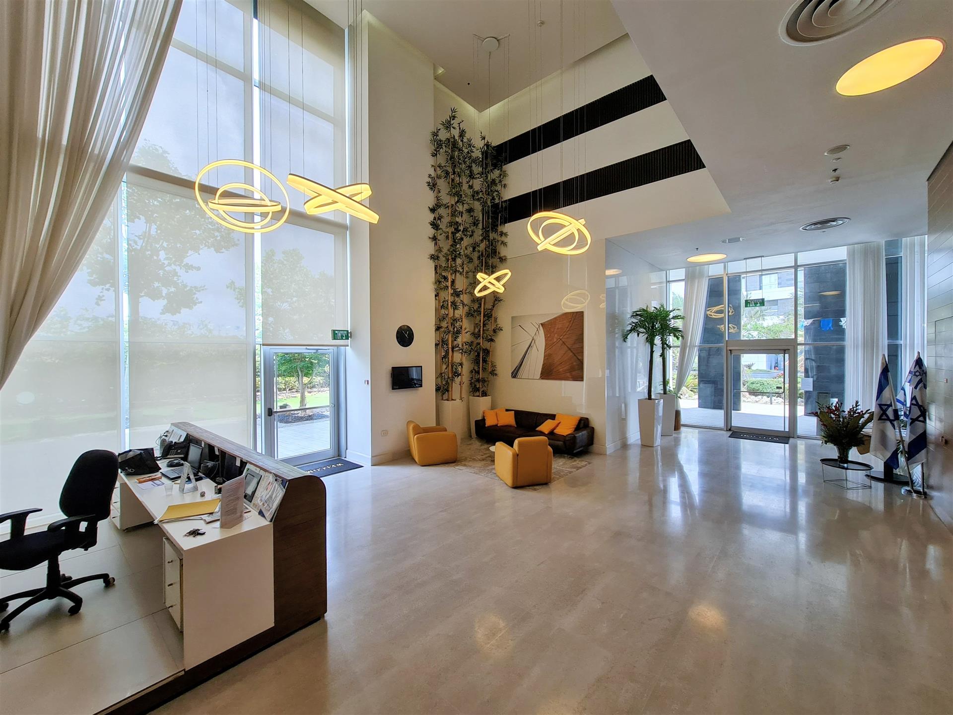 For sale in Lagoon Building, Netanya 