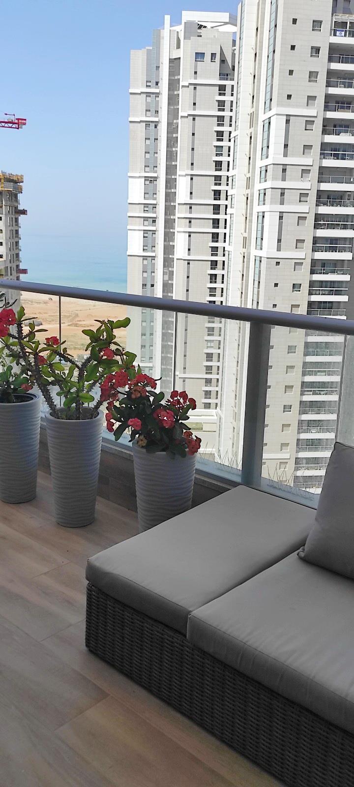 For sale an apartment in Ir Yamim Netanya