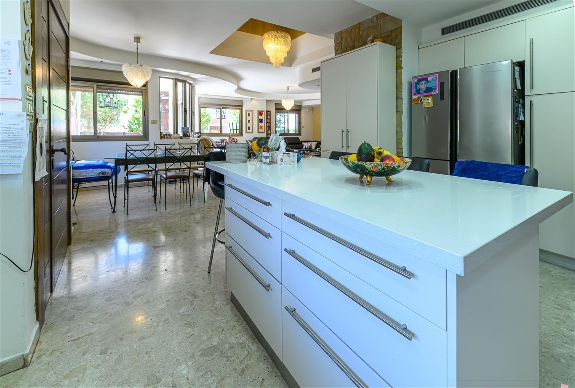 For sale a private house in Ramat Poleg Netanya