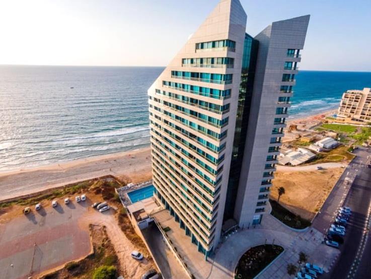 Ocean Tower on the Sea Herzliya Pantanause for sale
