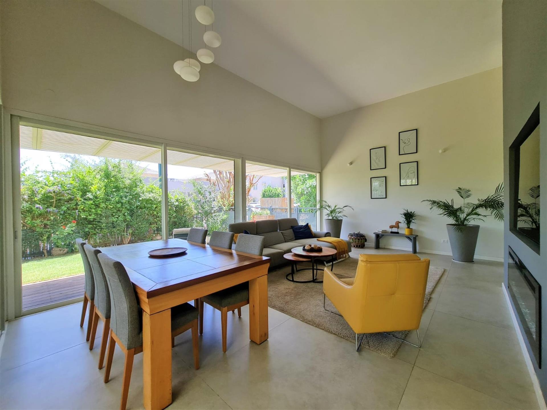 For sale an amazing house in Zichron Ya'akov