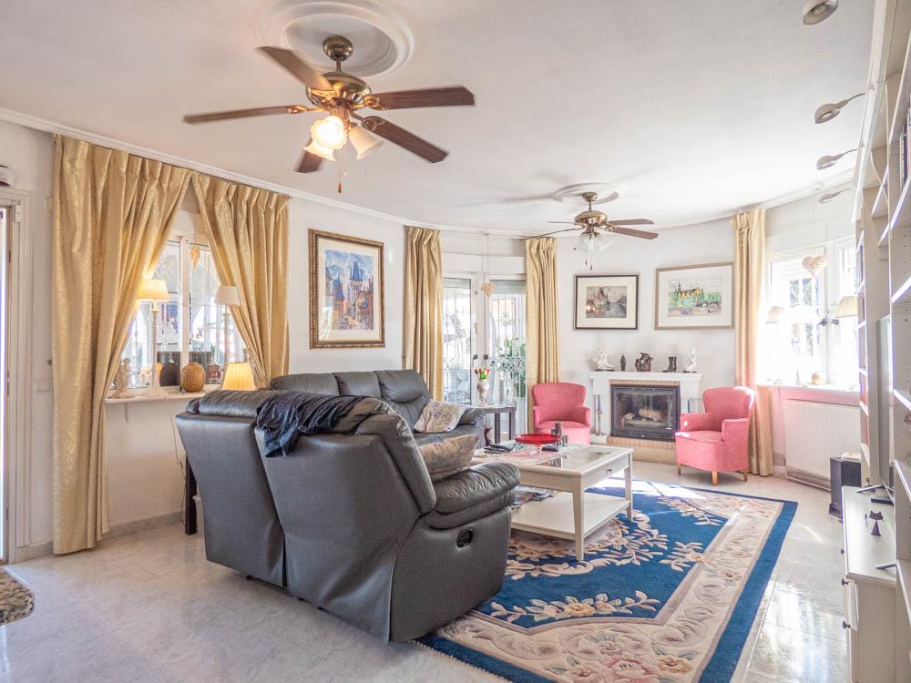 Amazing Detached Villa in Quesada