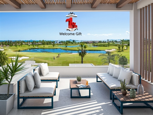 Apartamentos de obra nueva con vistas al golf en Los Alcázares