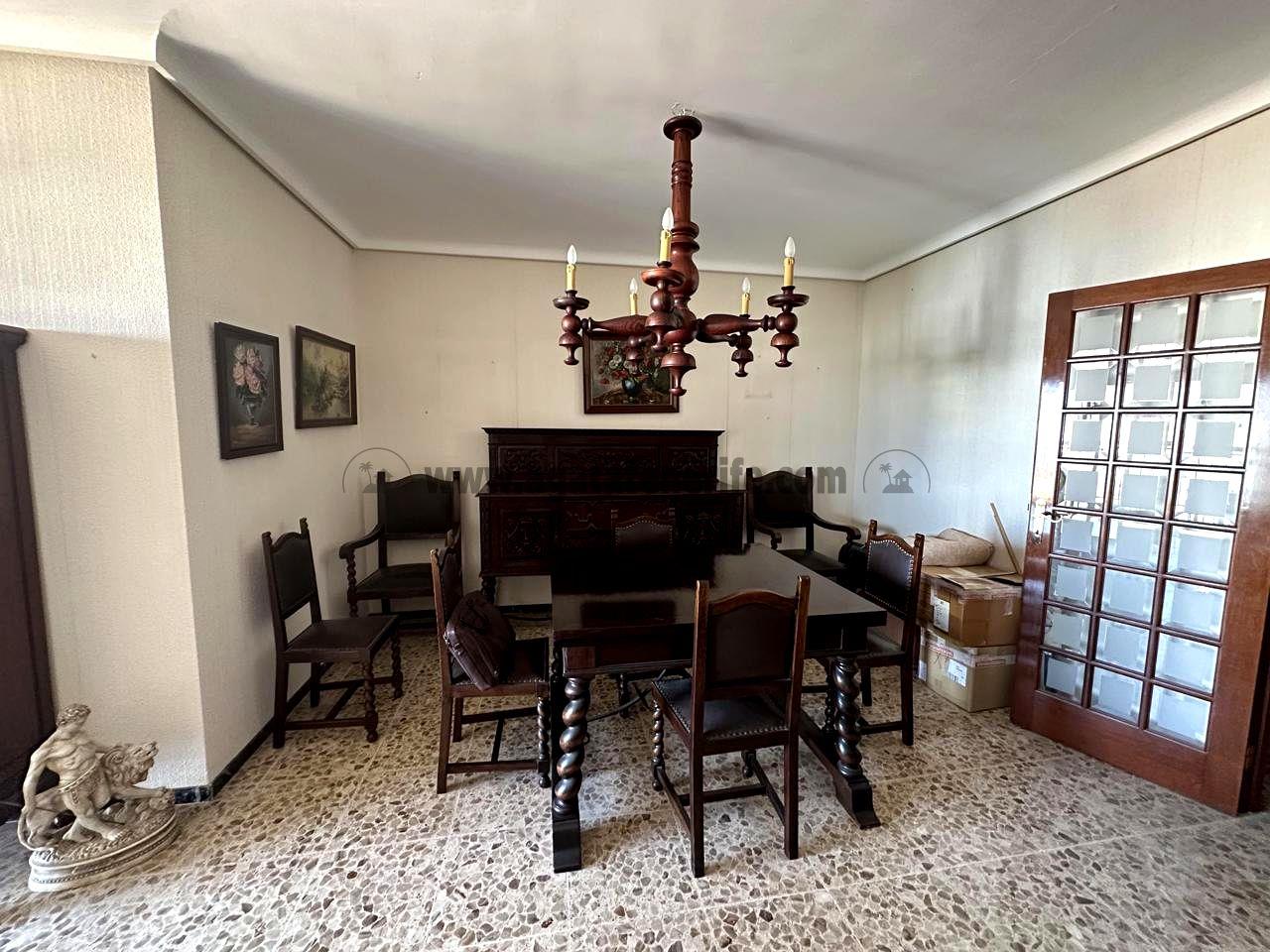 Purchase: Apartment (38007)