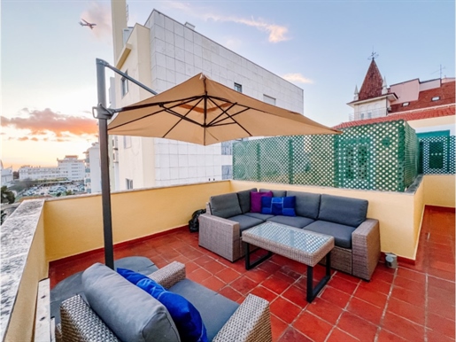 Wohnung in einem besonderen Viertel im Zentrum von Lissabon, mit einer fantastischen Terrasse