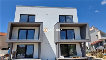 New building in Plovanija, excellent offer of apartments – Zadar