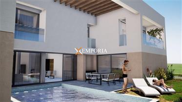 New modern villa with pool, Nin
