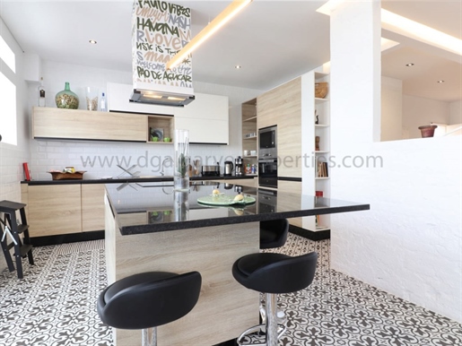 Stylish 2 Bedroom Apartment in the heart of Faro