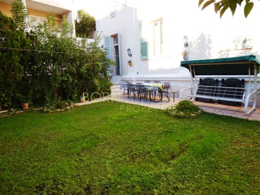 Cannes quartiere 'Meynadier Banane', appartamento di 3 locali con giardino