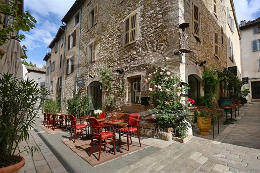 Sells guest house valbonne village in stone