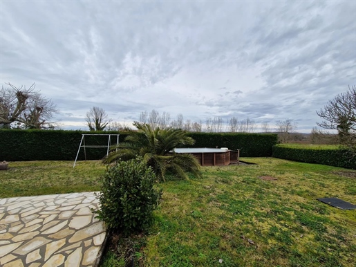 Near Langon - Traditional House - 4 bedrooms - Land 1800 m² - Ref 1098