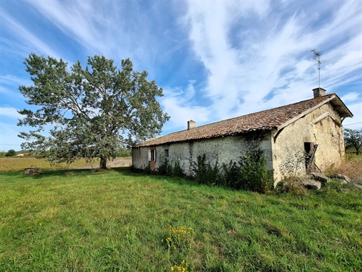 Country farmhouse ripe for renovation