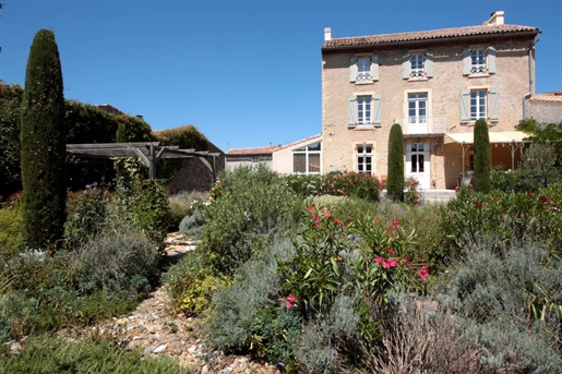 Beautiful stone house in the heart of the Aude