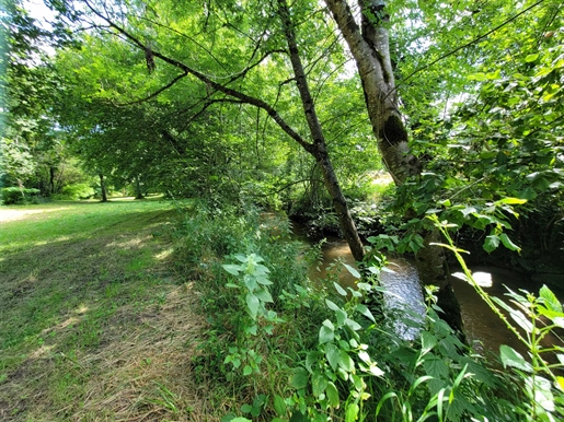 Exquisite 5-bedroom riverside haven in Aveyron