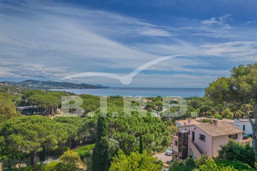 Sainte Maxime : Villa provençale avec très belle vue mer