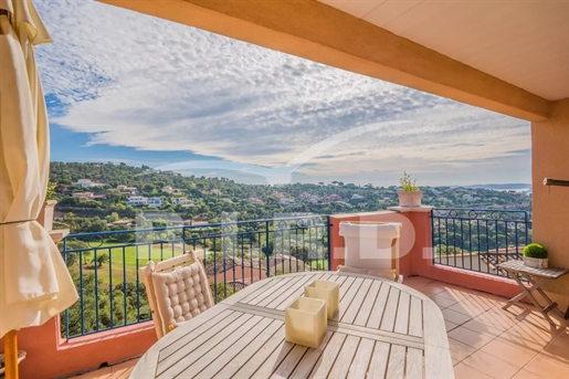 Sainte Maxime Apartment With Sea View Walking Distance From The Centre