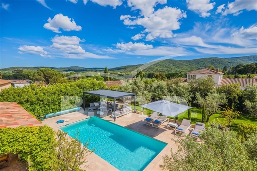 Cogolin : Charmante villa met zwembad