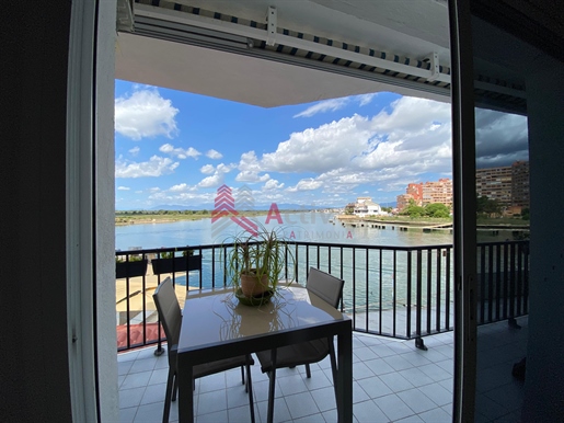 A Roses Spain Apartment T2 with Canal View