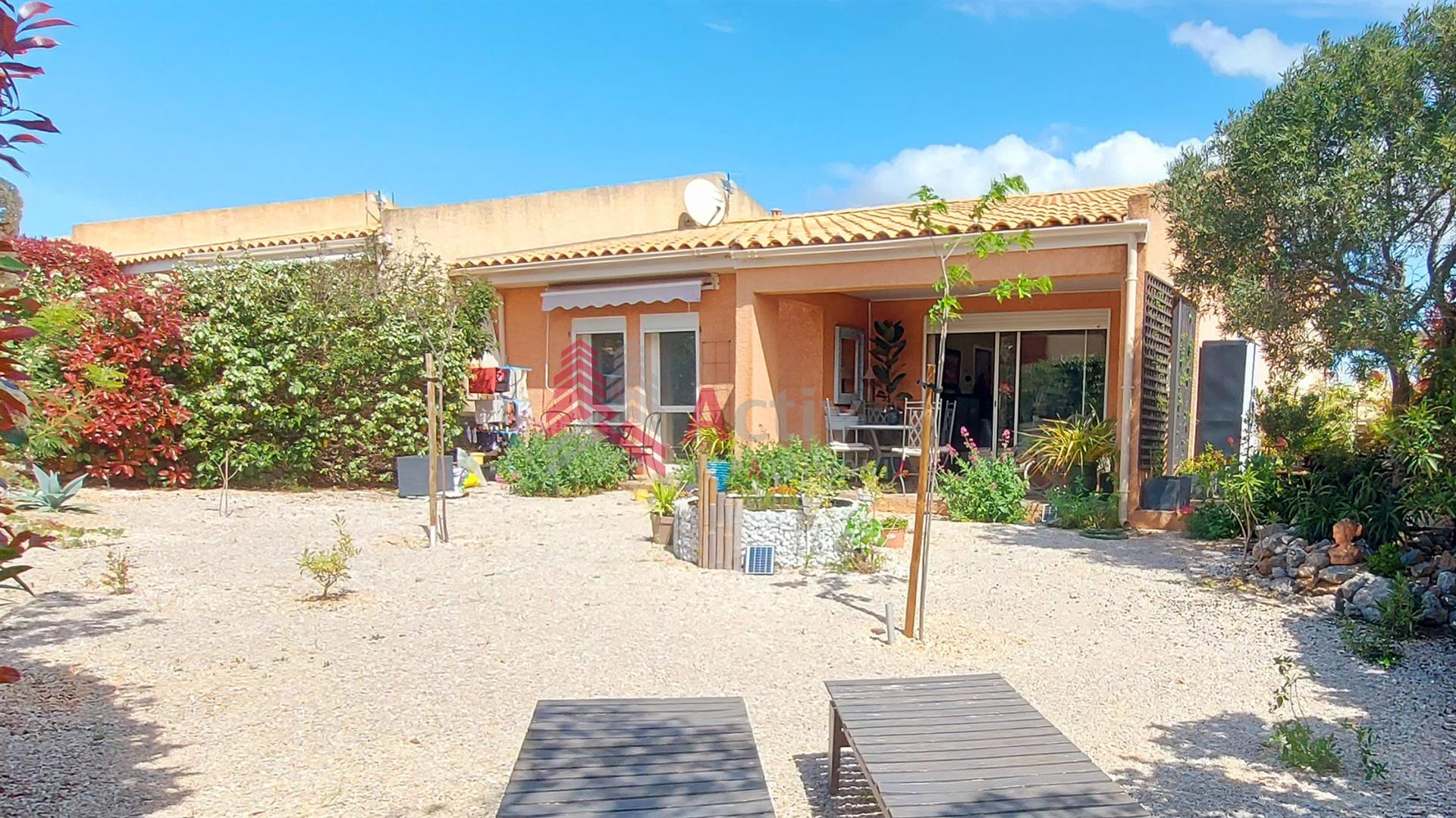 Single-Story 4-Room Villa With Garden And Pool Fitou