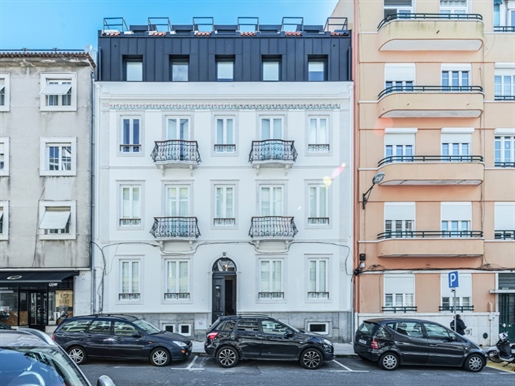 Appartement de 2 chambres, balcon, Campo de Ourique - Lisbonne