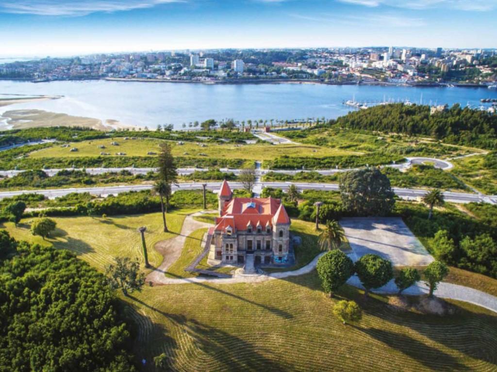 Ocean and River front plot for house and at the mouth of the Douro Vila Nova de Gaia