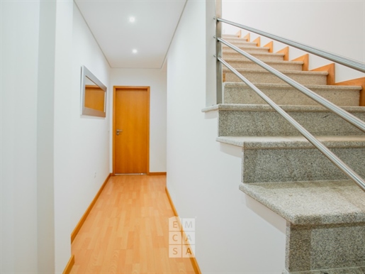 Semi-Detached House 3 Bedrooms Sale Santa Maria da Feira