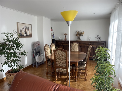Purchase: House (59730)