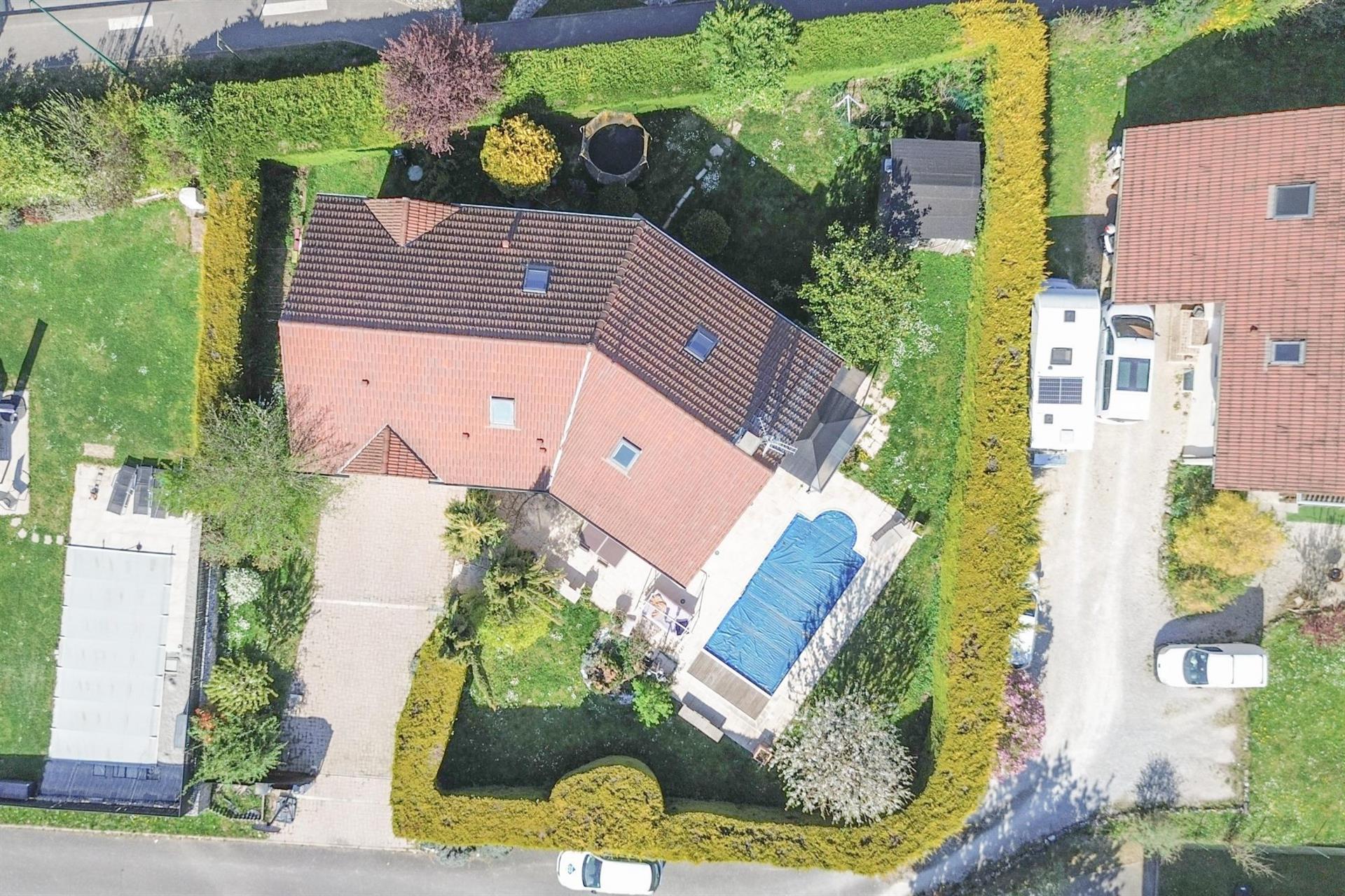 Maison 6 pièces - 160 m²