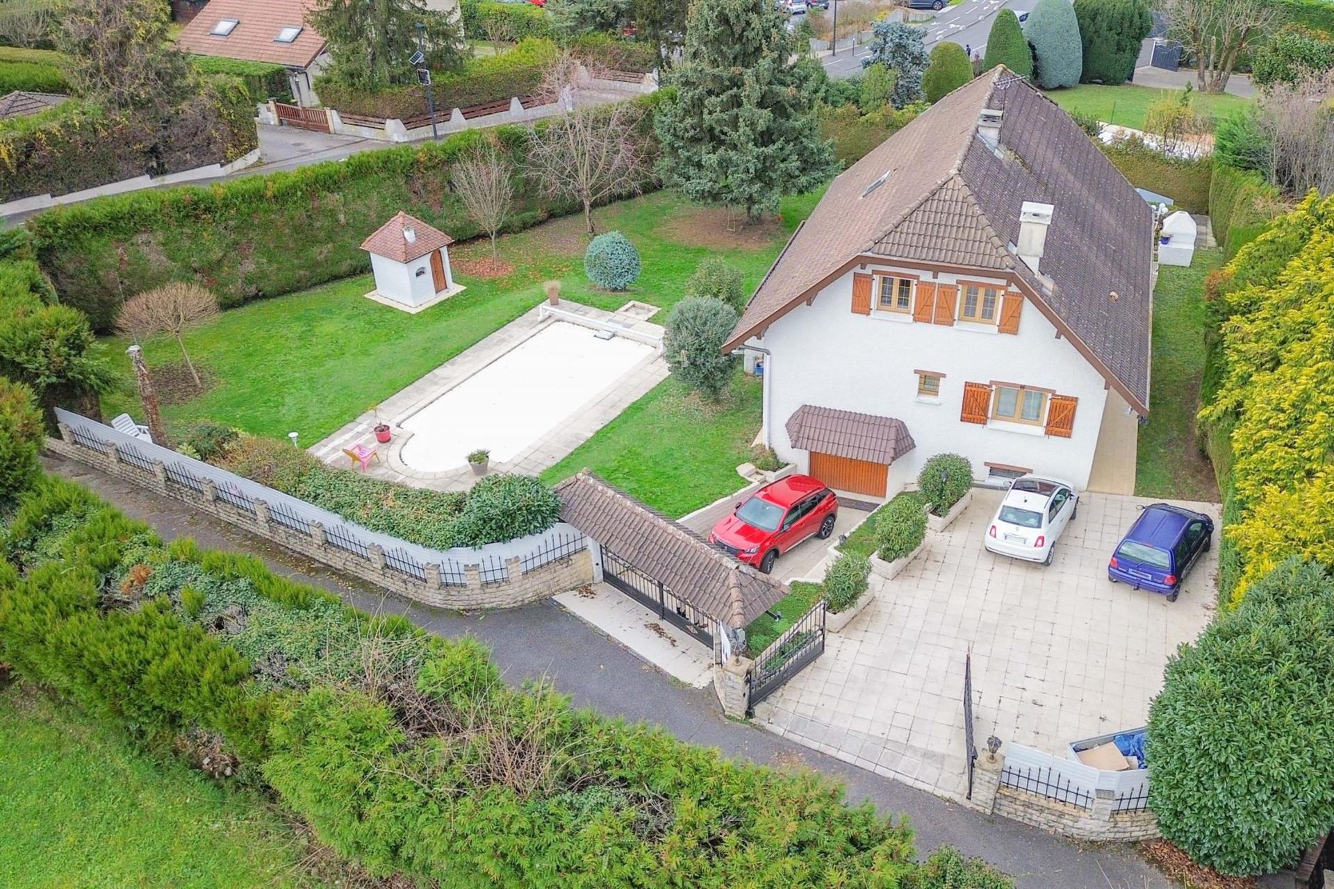 Maison 6 pièces - 142 m²