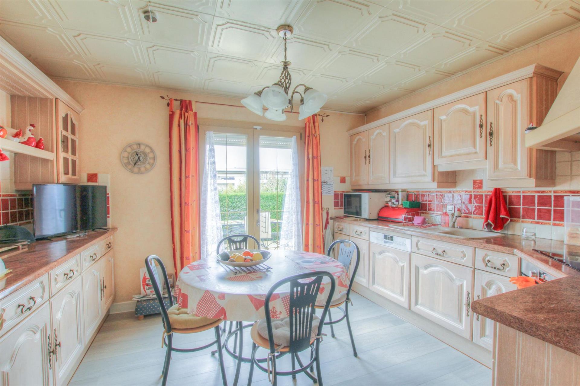 Maison 6 pièces - 142 m²