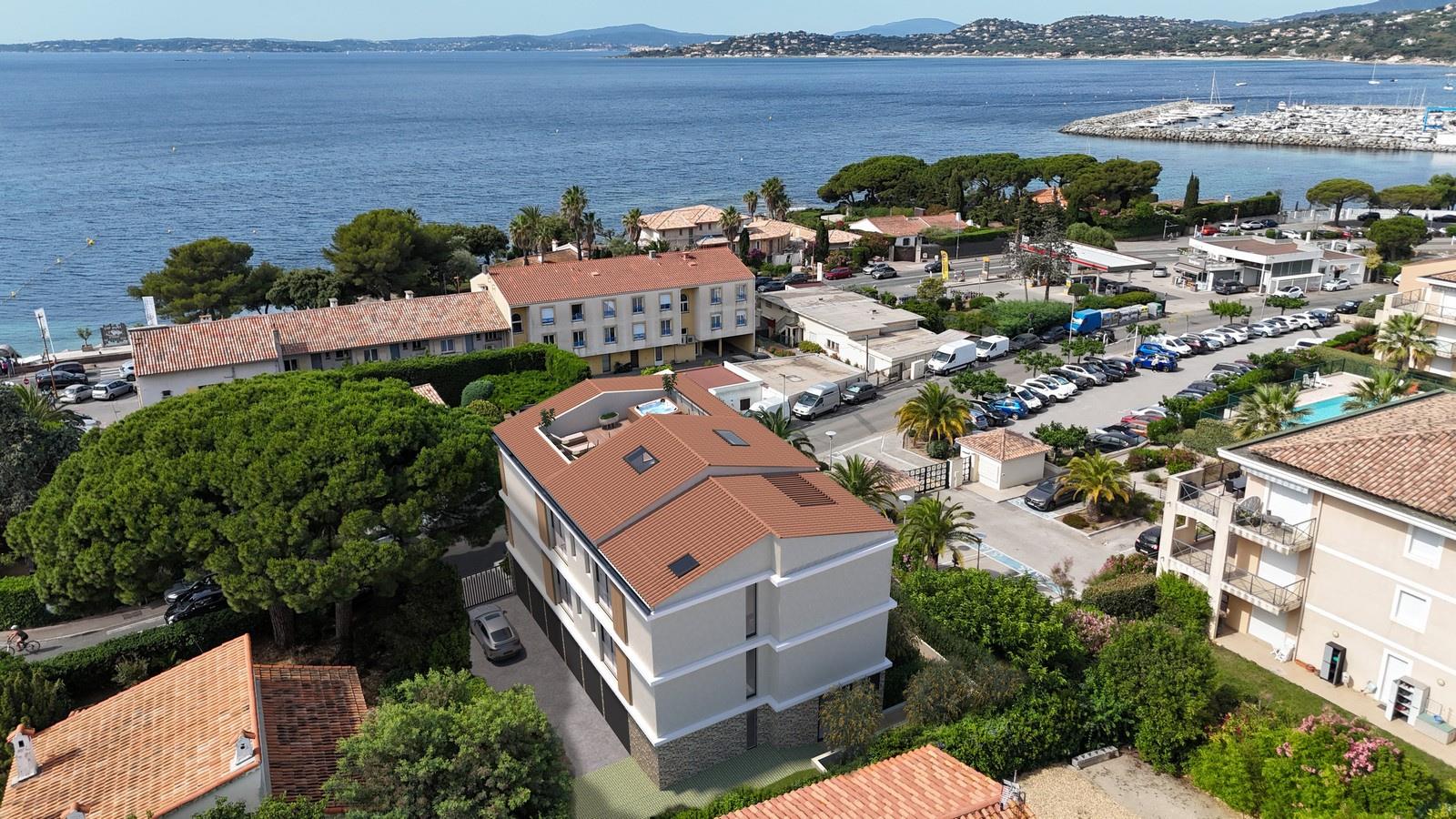 New T4 penthouse apartment with sea view