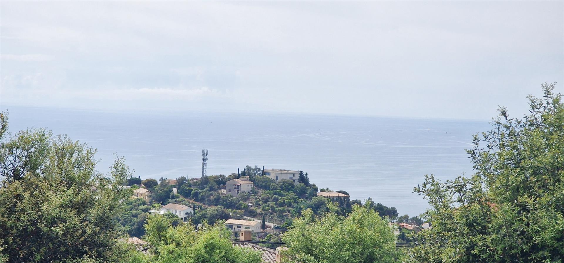 Villa with panoramic sea view