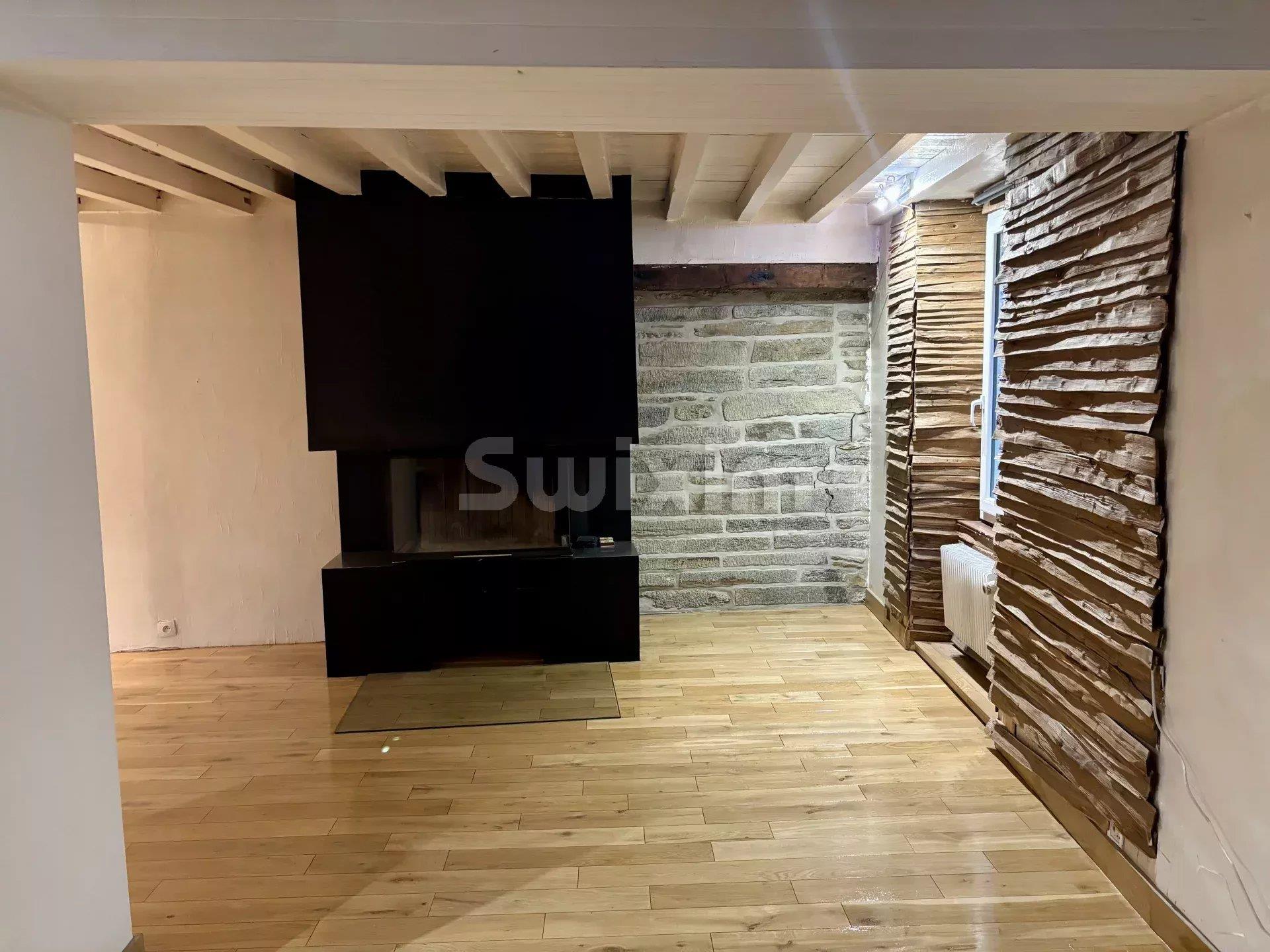 Köp: Hus (50100)