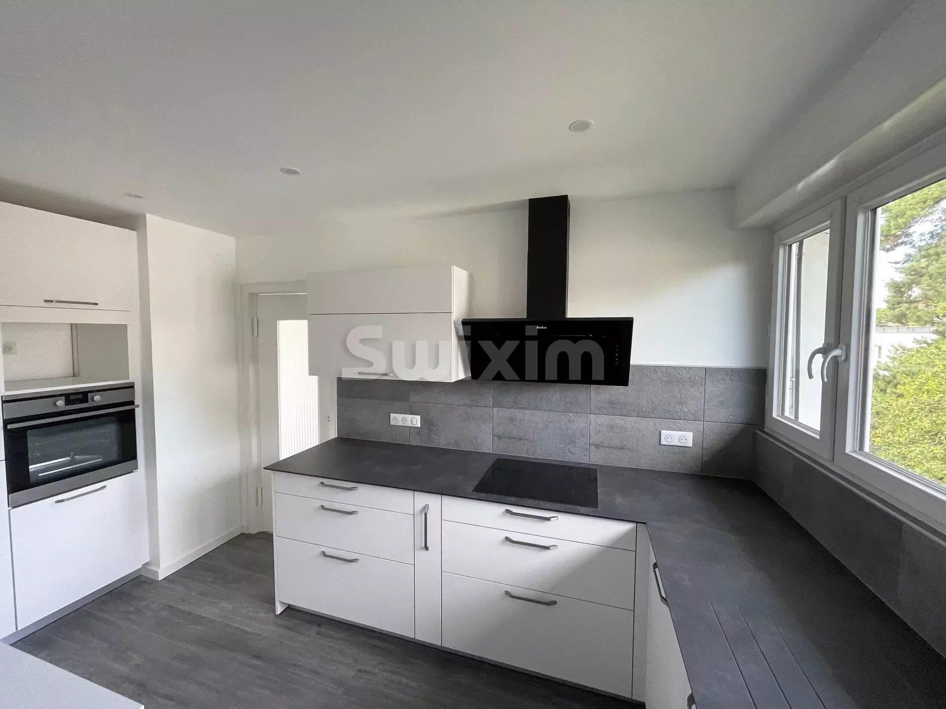 Two-family house 260 m² with large garden