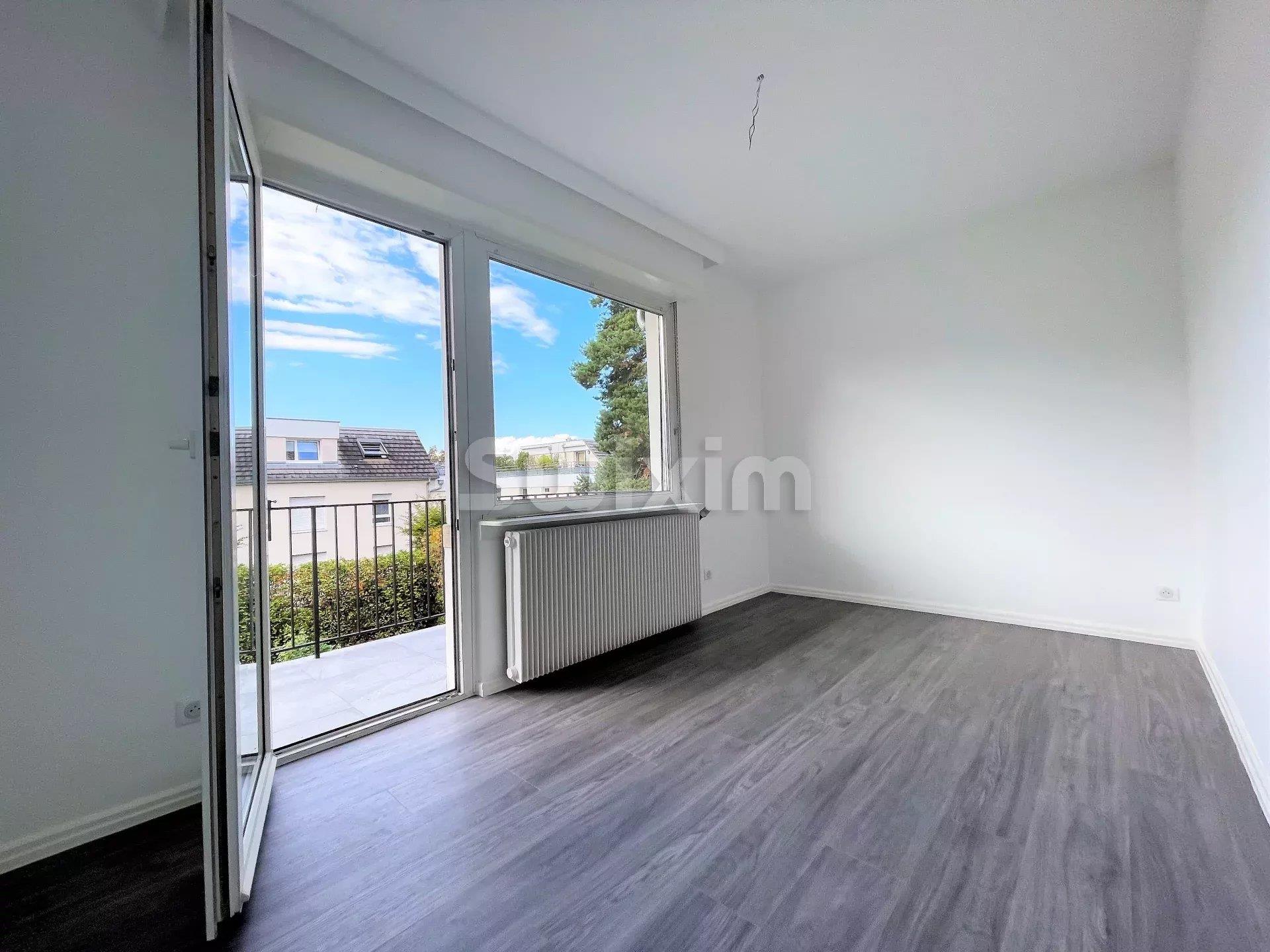 Two-family house 260 m² with large garden