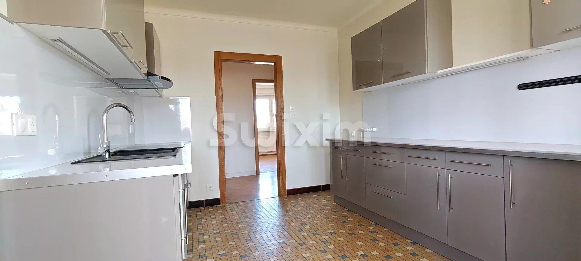 Compra: Vivenda (67500)