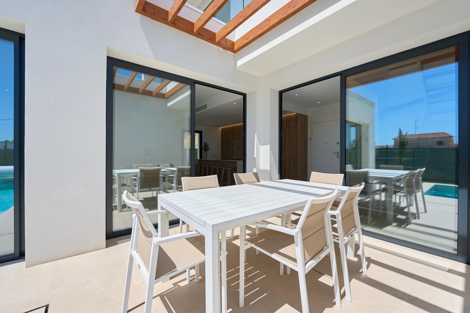 Spectaculaire villa durable avec 3 chambres à Alfaz del Pí