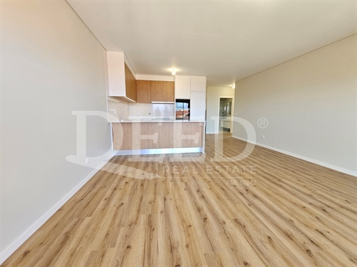 Köp: Lägenhet (9300)