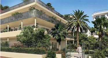 Cannes - Perfect location close to the sea and the city center...