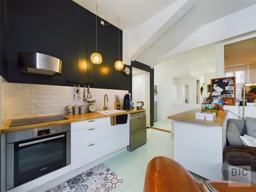 Beautiful loft-style T3 of 83m² (possibility of professional activity)