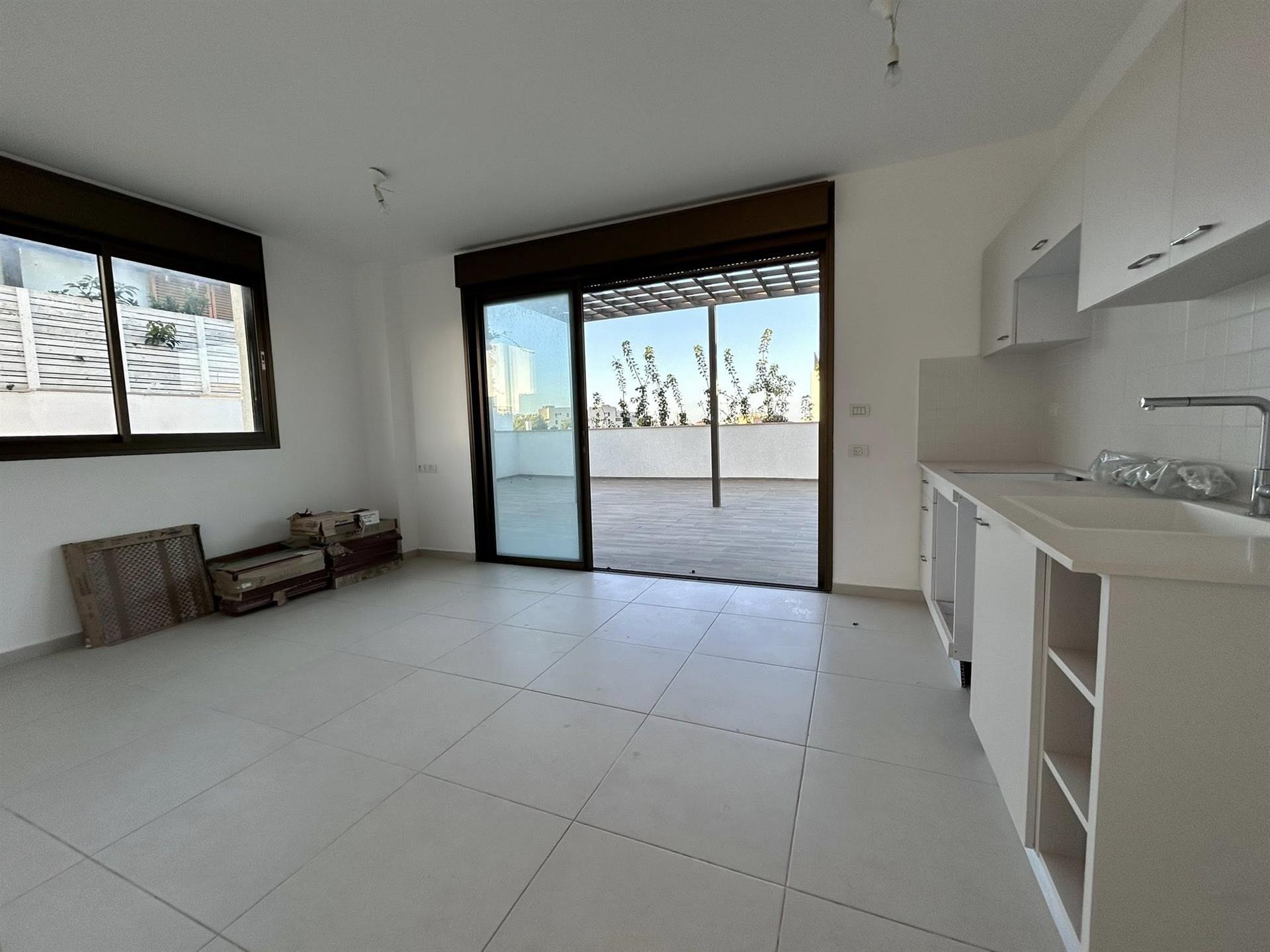  Exclusive Penthouse for Sale – Yehuda Hayamit 25, Jaffa-Tel Aviv