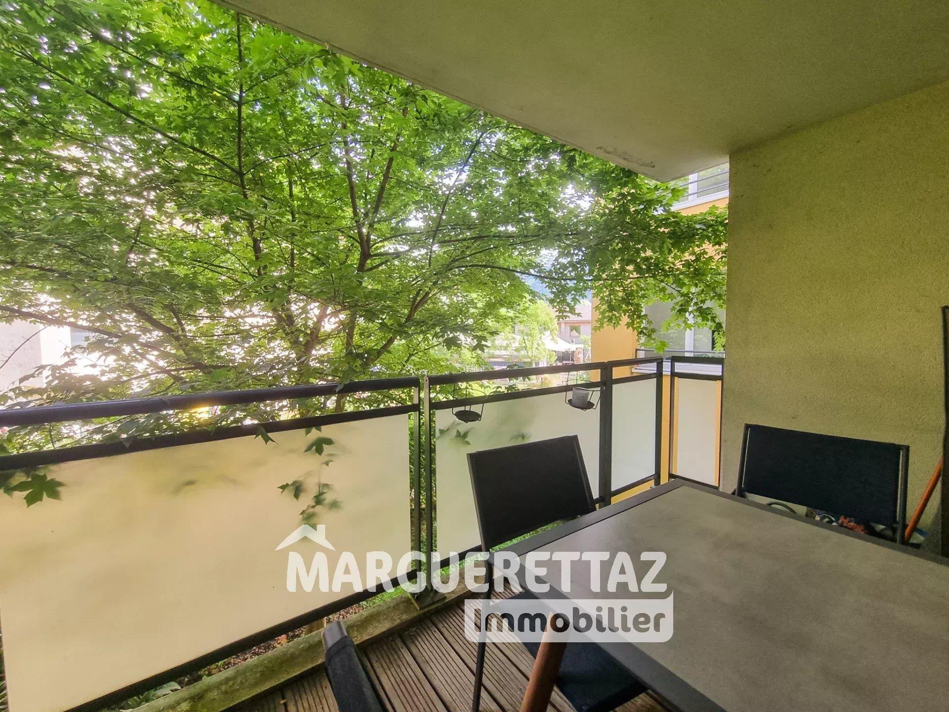 T2 45m² avec balcon - place boxé en sous sol - Bonneville