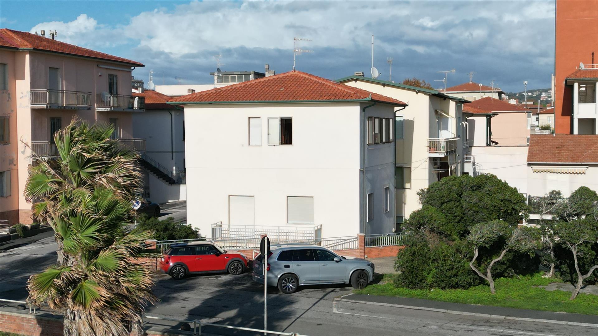 Seafront apartment