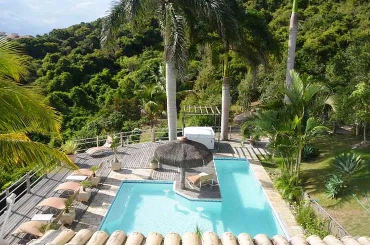 Buz060 - Charming Hotel with 10 suites in João Fernandes