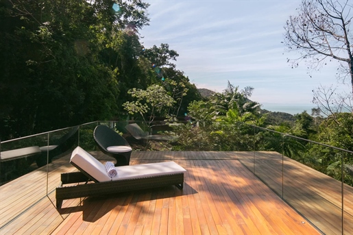 Gua002 - Luxurious condominium mansion in Guarujá