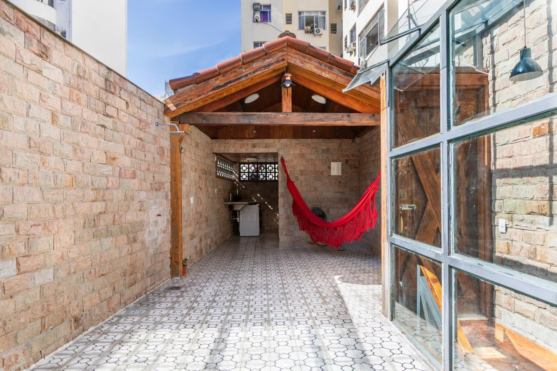 Rio304 – Renovated historic house in Lapa